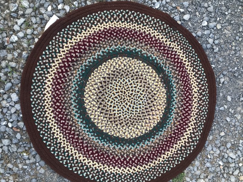 Vintage Braided Rug. RR3462