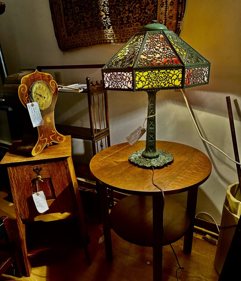 SUPERB Antique Peacock Arts & Crafts Lamp by B&H - Stickley era - Image 5