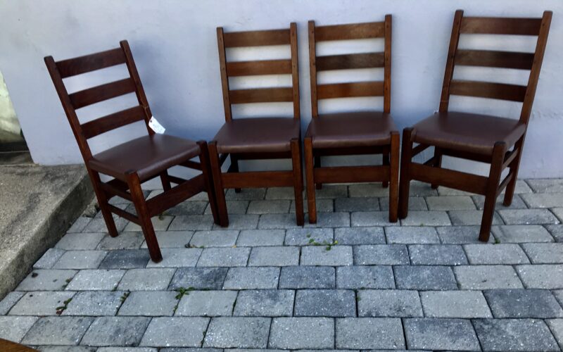 Set of Four (4) Gustav Stickley Dining Chairs - Image 3