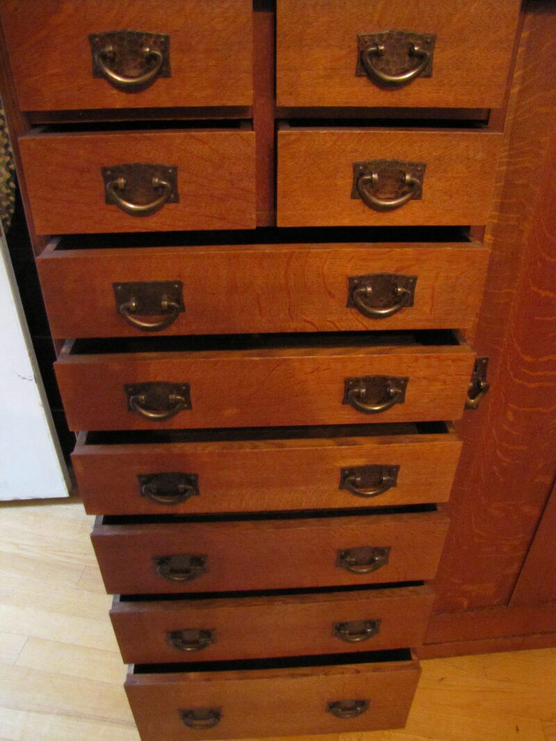 GUSTAV STICKLEY special order wardrobe chest of drawers - RR1875 - Image 5