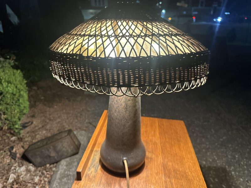 Gustav Stickley Hand-Hammered Copper Base Table Lamp - W7996 - Image 13