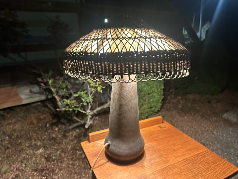 Gustav Stickley Hand-Hammered Copper Base Table Lamp - W7996 - Image 10