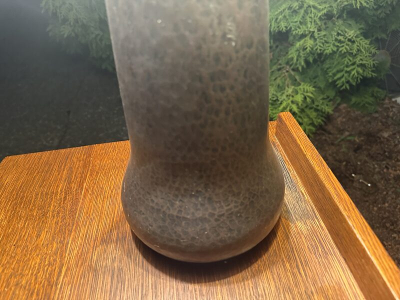 Gustav Stickley Hand-Hammered Copper Base Table Lamp - W7996 - Image 9