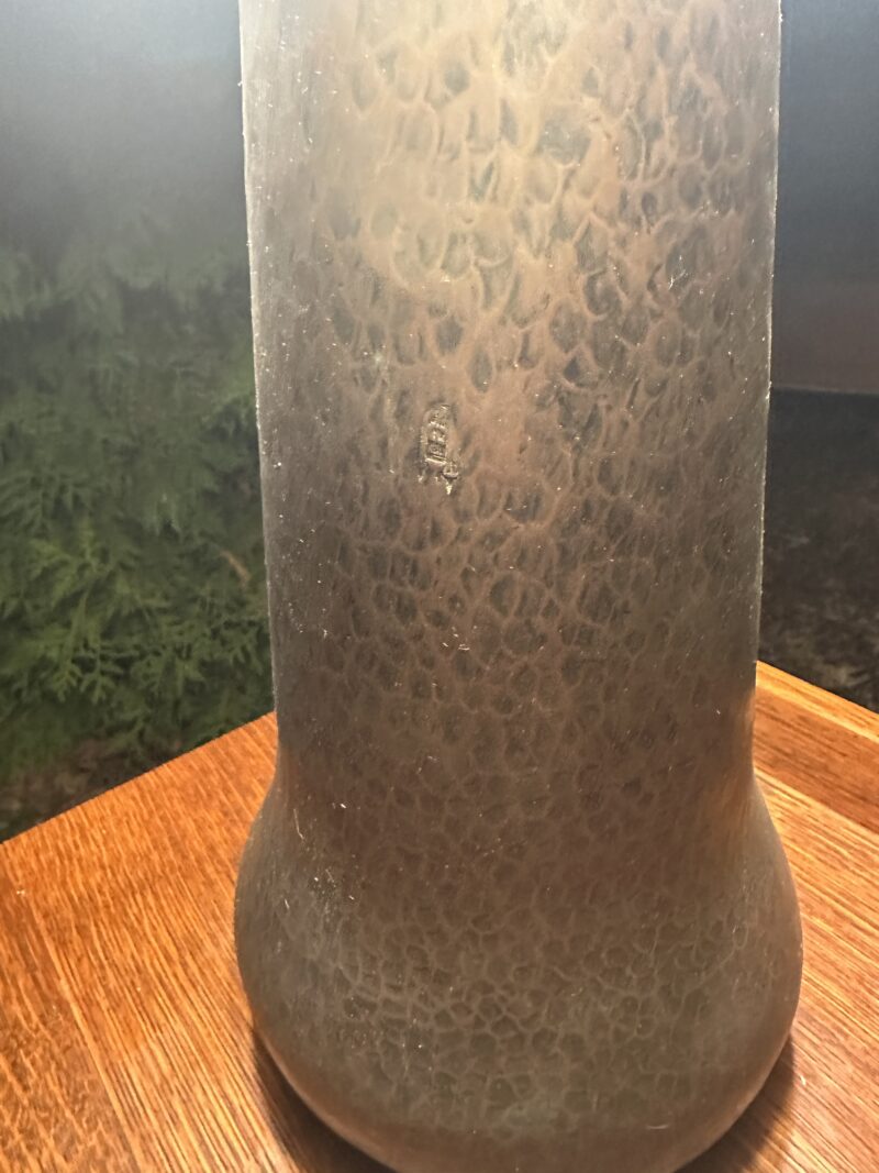 Gustav Stickley Hand-Hammered Copper Base Table Lamp - W7996 - Image 5