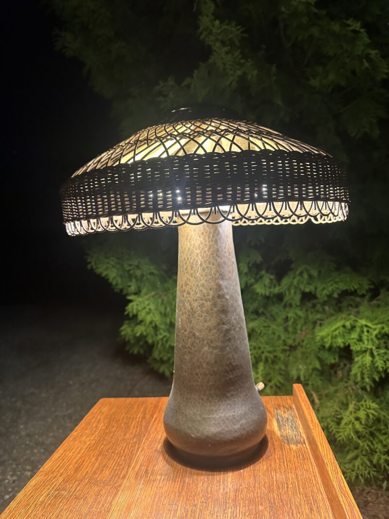 Gustav Stickley Hand-Hammered Copper Base Table Lamp - W7996 - Image 3