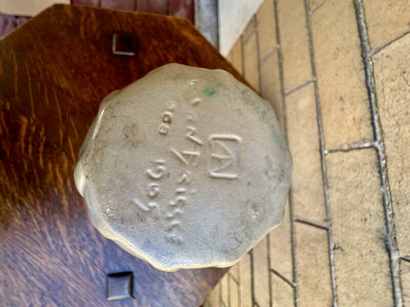 Antique Van Brigle art pottery marked 1907 - SOLD - Image 4