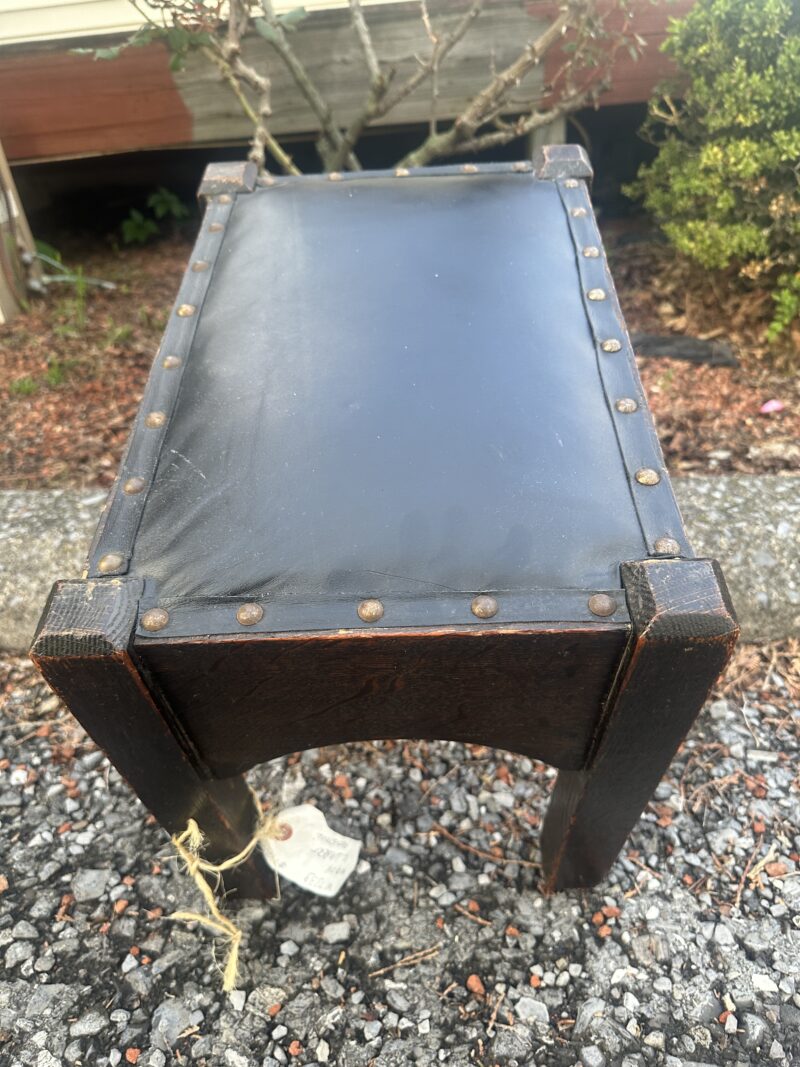 Antique Charles Limbert Foot Stool - W7339 - Image 2