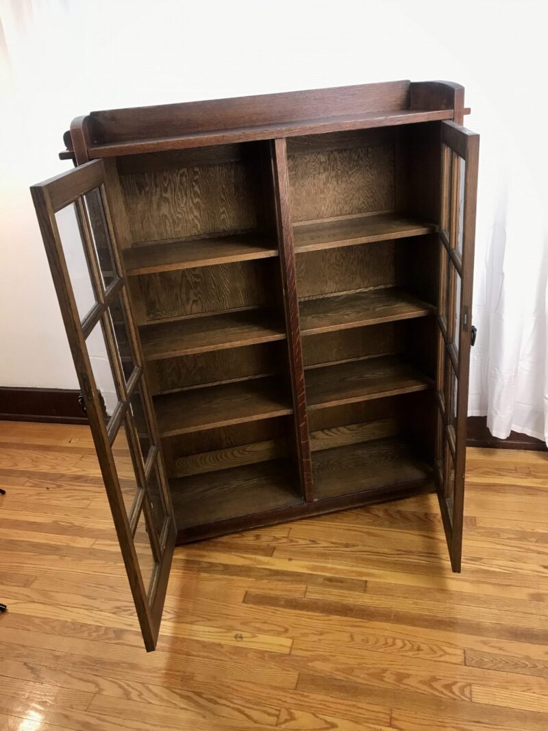 Superb Antique GUSTAV STICKLEY   Two Door Bookcase with keys thru tenon construction   W7465 - Image 29