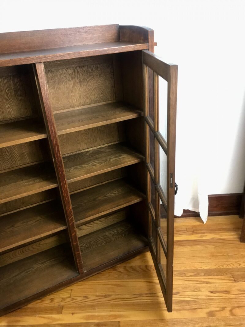 Superb Antique GUSTAV STICKLEY   Two Door Bookcase with keys thru tenon construction   W7465 - Image 30