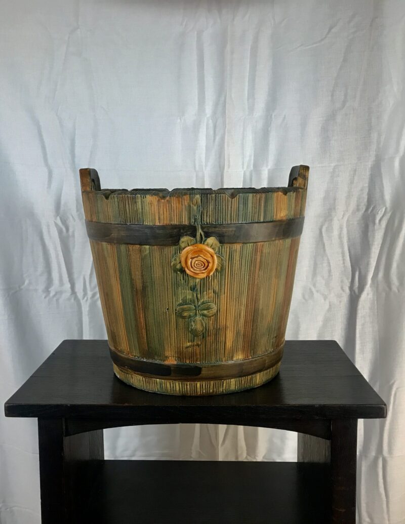 Beautiful   Antique Decorative   WELLER POT     W4469 - Image 16