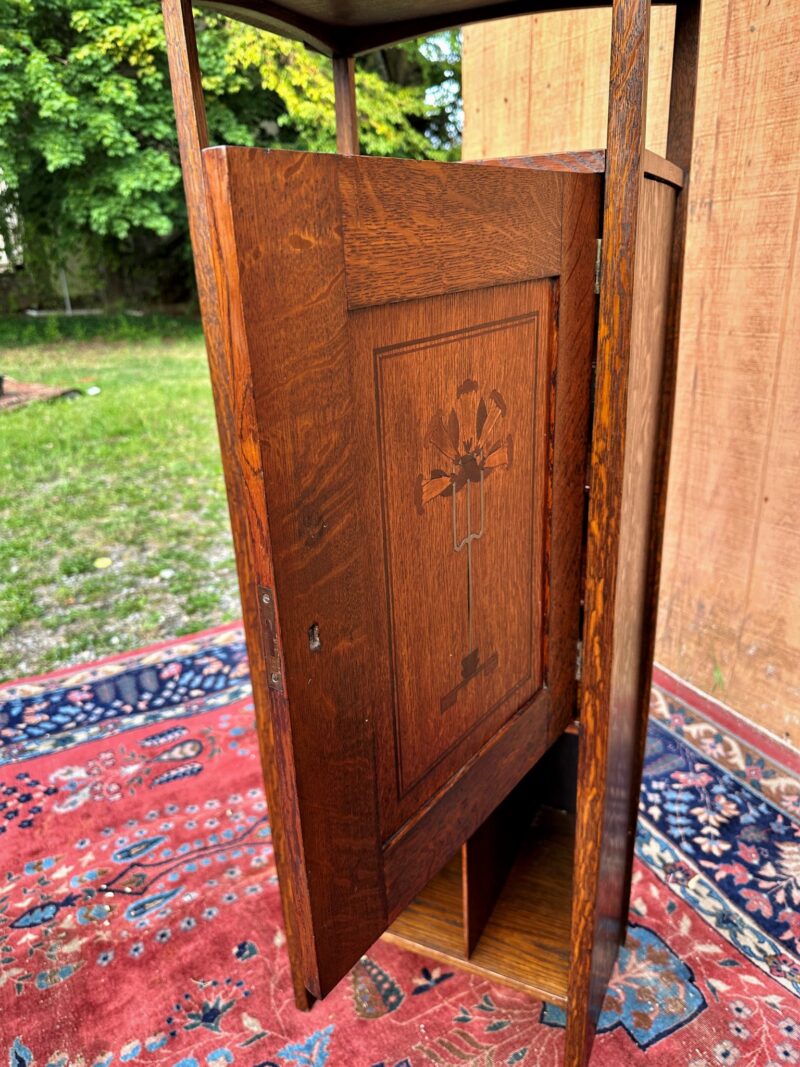 Important GUSTAV STICKLEY Music Cabinet with Inlay  Circa 1901   W7251 - Image 11
