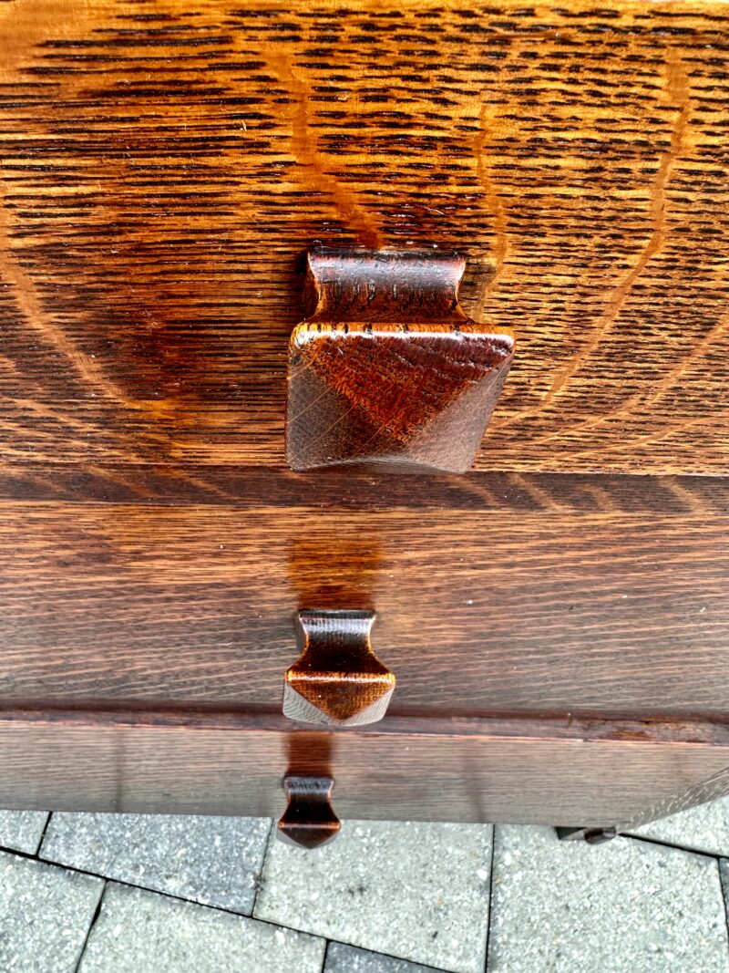 SUPERB Quality Gustav Stickley Dresser with Mirror circa 1901 - Image 5
