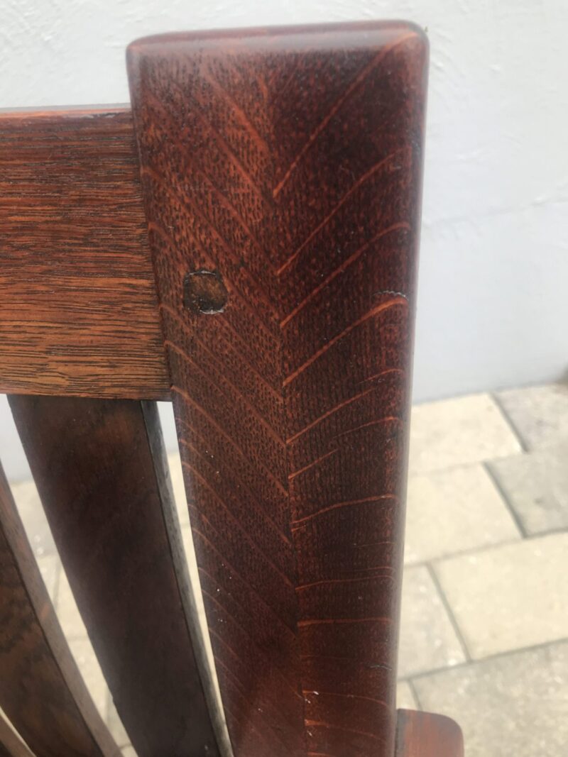 W1696 Superb and VERY Special L&G Stickley Settle with Bent Back Slats - Image 10
