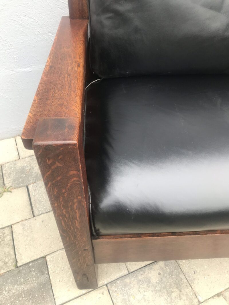 W1696 Superb and VERY Special L&G Stickley Settle with Bent Back Slats - Image 20