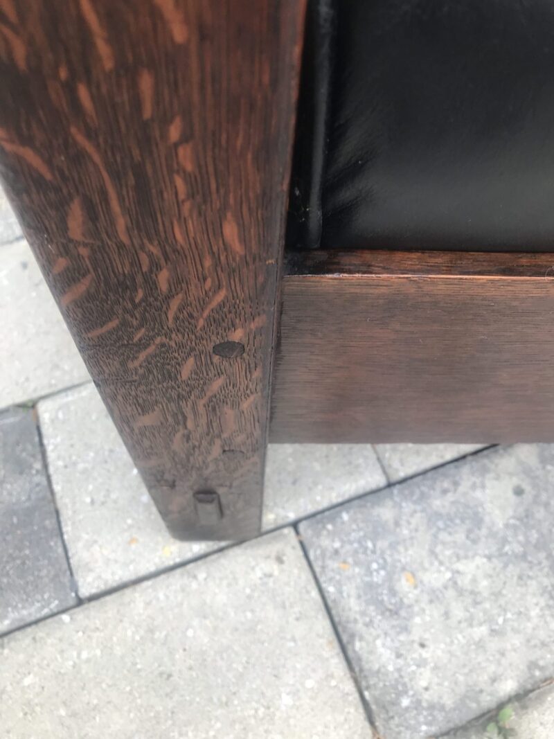 W1696 Superb and VERY Special L&G Stickley Settle with Bent Back Slats - Image 19