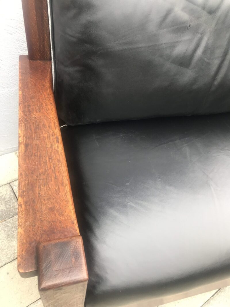 W1696 Superb and VERY Special L&G Stickley Settle with Bent Back Slats - Image 17