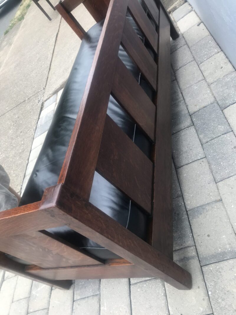W4812 L&G Stickley Settle - Image 2