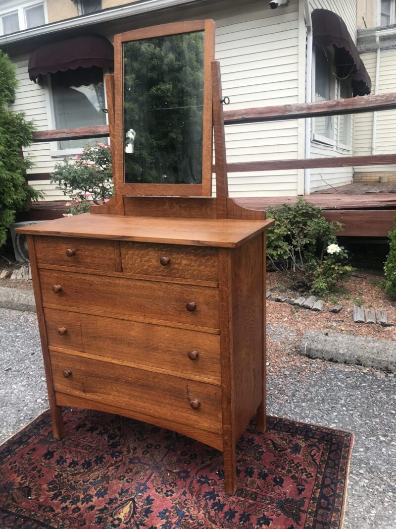 W5485 L&G Stickley Dresser - Image 17