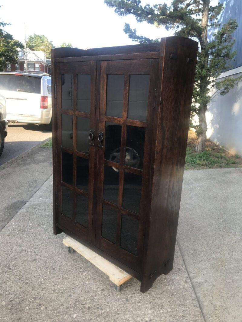 SUPERB Gustav Stickley Narrow Bookcase W6000