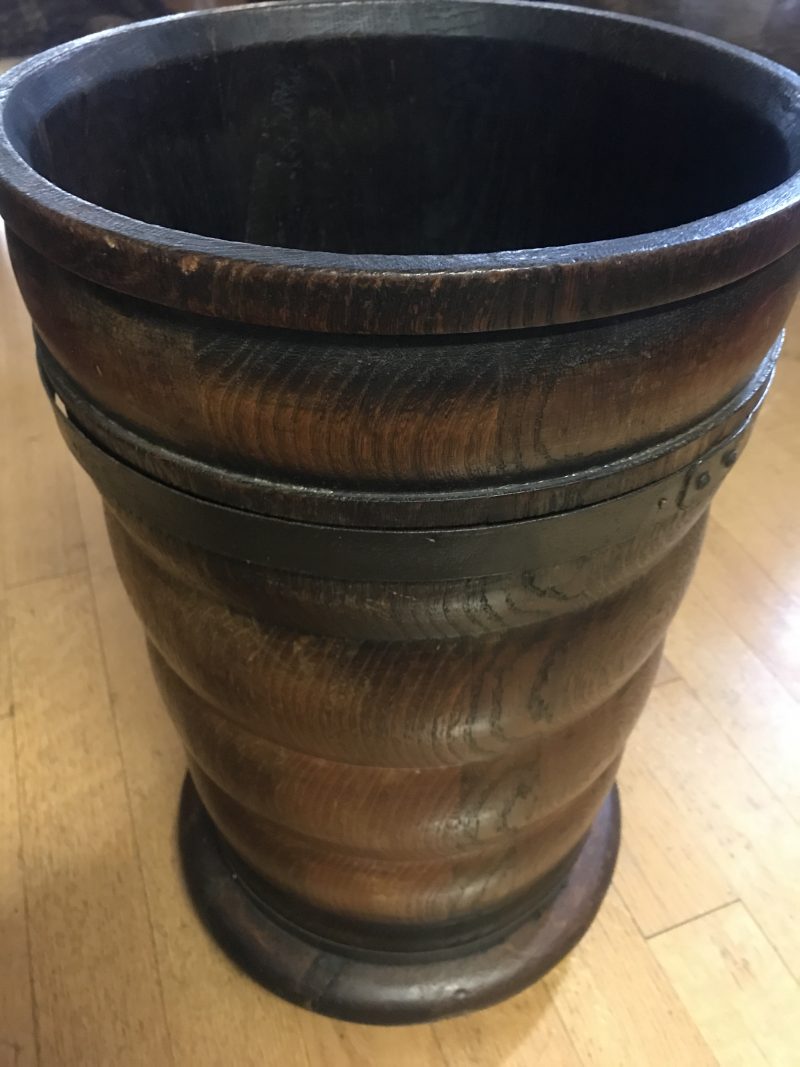 Antique Quarter Sawn Oak Umbrella Stand W7562 - Image 7