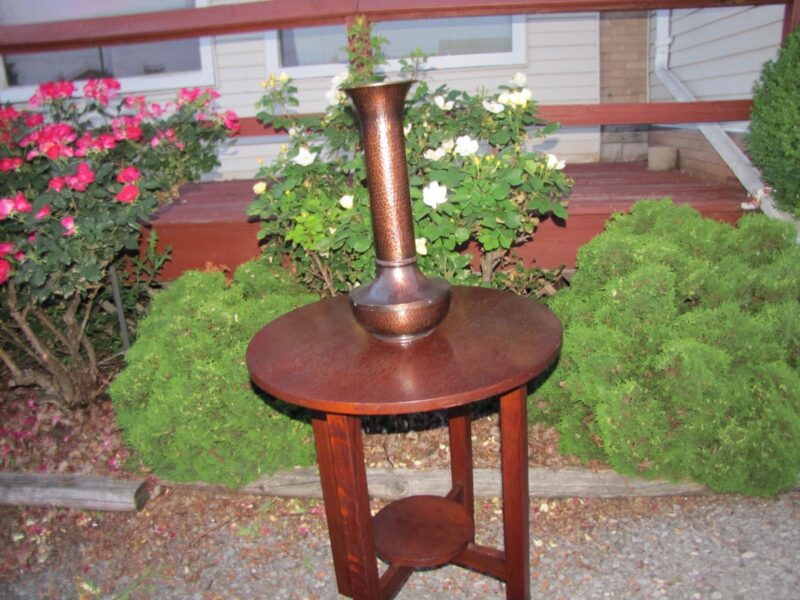 Antique Roycroft "American Beauty" Tall Hammered Copper Vase w5309