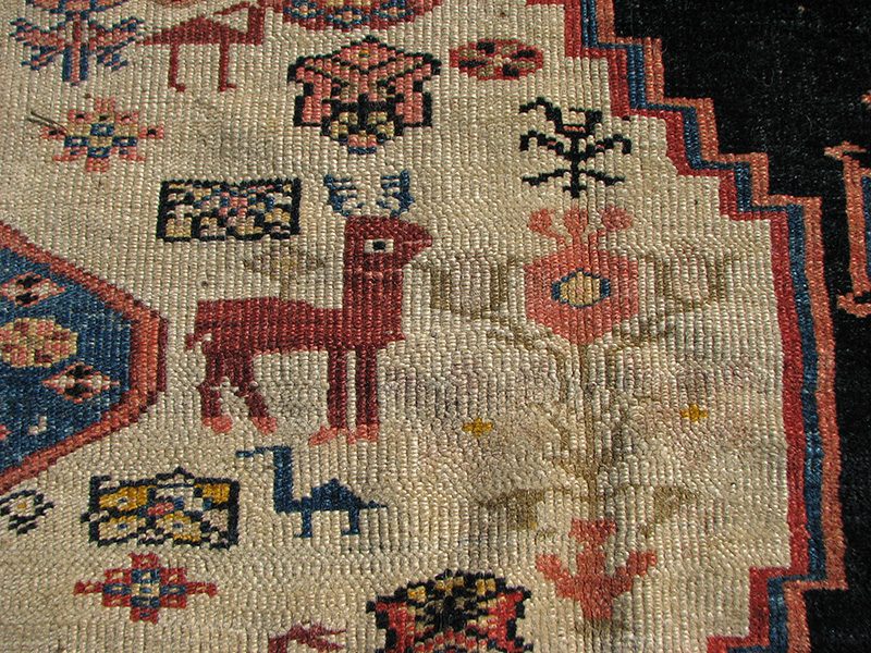 Persian Bachtiary Rug. RR1303 - Image 8