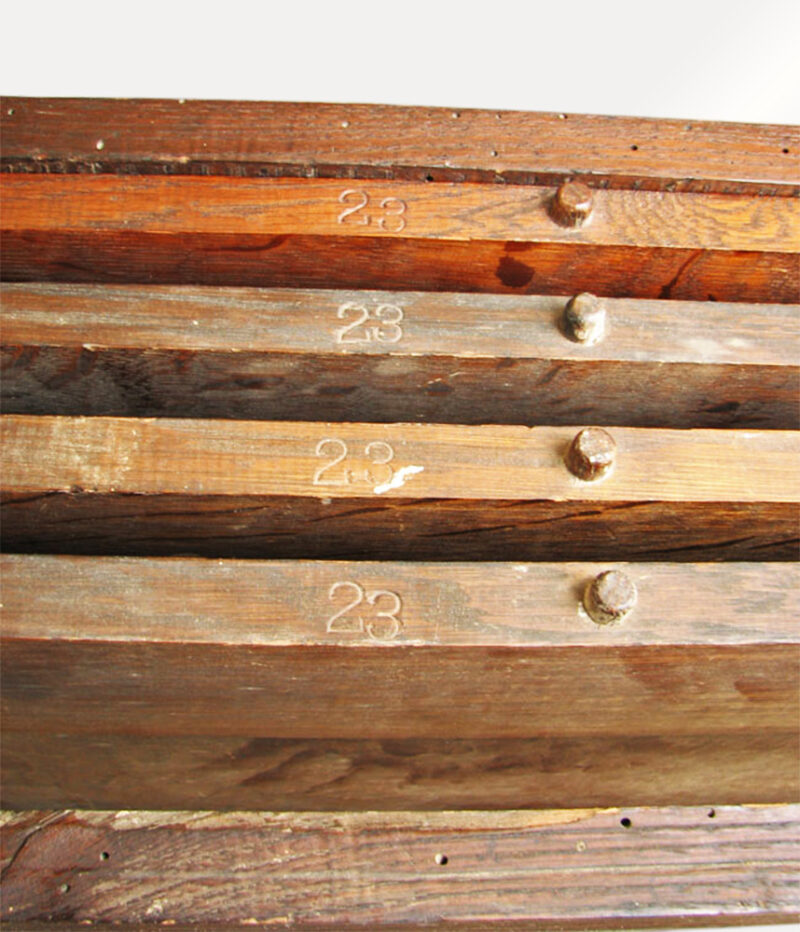 Gustav Stickley Dining Table F8264 - Image 9