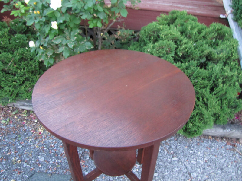 Antique L&jG Stickley Small Table or Stand. W4893 - Image 11