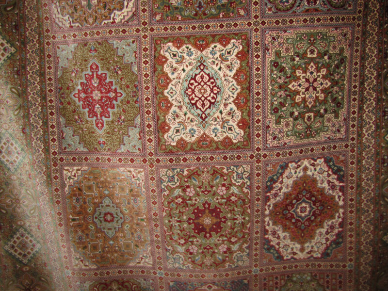 Persian Superb Quality Silk Oriental Rug rr2722 - Image 3