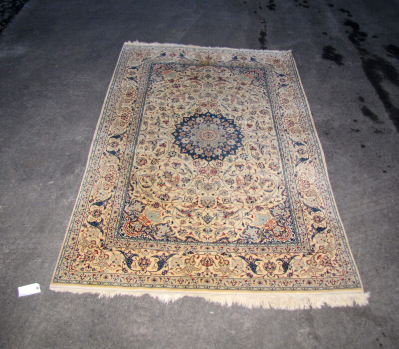 Superb  Vintage  Persian Nain Hand Knotted  Oriental Rug  rr2723