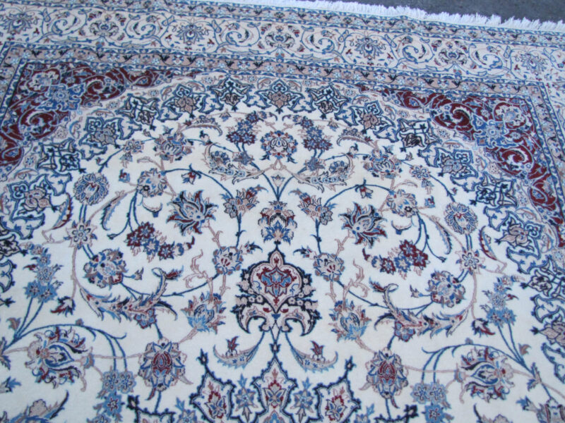 Superb  Vintage  Good Persian Nain  Hand Made Persian Rug  rr2724 - Image 2
