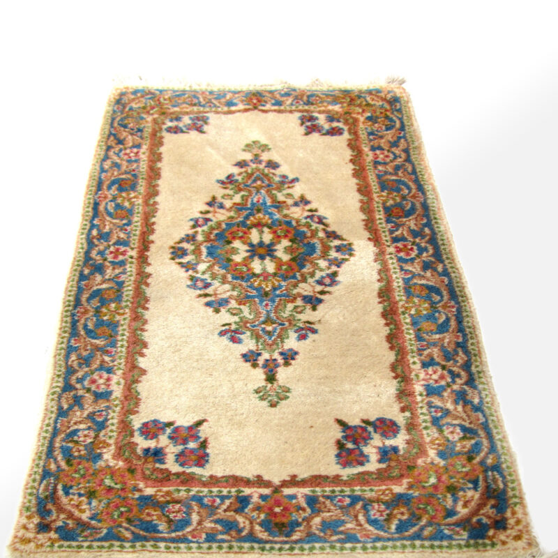 Vintage Kerman Handmade Rug. RR2907