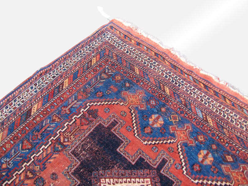 Superb Antique Shiraz "Cagkai" Rug rr3042 - Image 9
