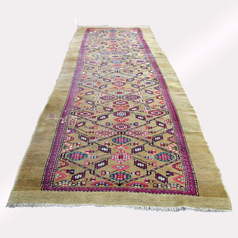 Antique Serab Hand-Knotted Oriental Runner Rug. RR3492