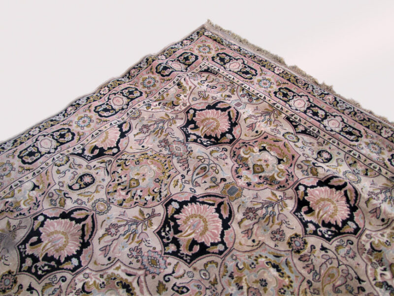 Large Develon Wilton Rug. RR629 - Image 7