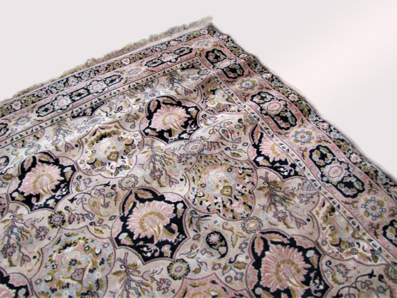 Large Develon Wilton Rug. RR629 - Image 6