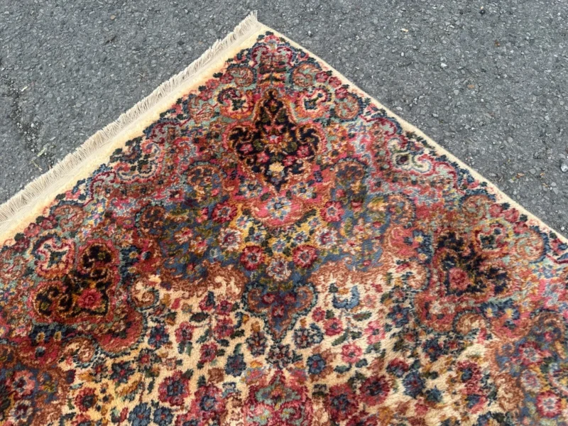 Vintage Karastan Rug - size 6'3" by 9' RR5299 - Image 13