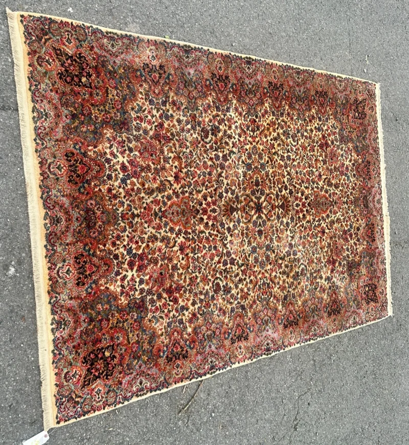 Vintage Karastan Rug - size 6'3" by 9' RR5299