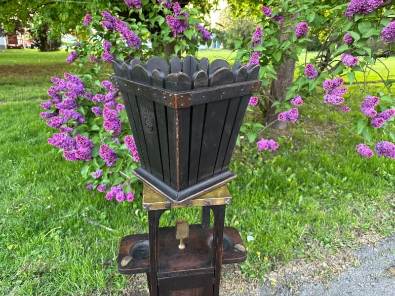 Rare ROYCROFT wastebasket with the fume black finish Stickley era - w7612 - Image 11