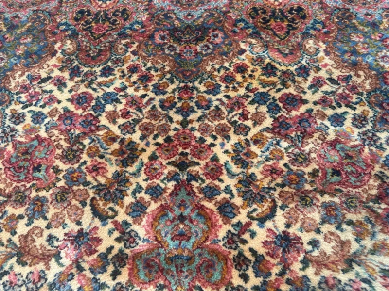 Vintage Karastan Rug - size 6'3" by 9' RR5299 - Image 20
