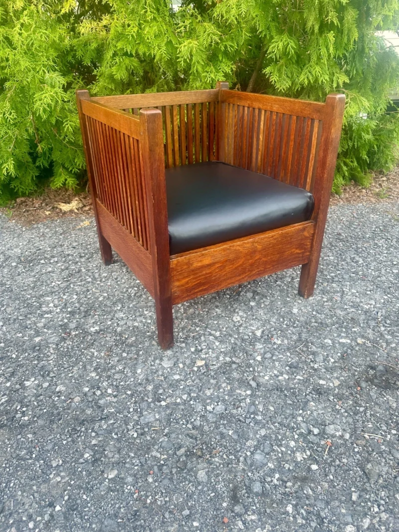Antique Gustav Stickley Cube Chair - W8378