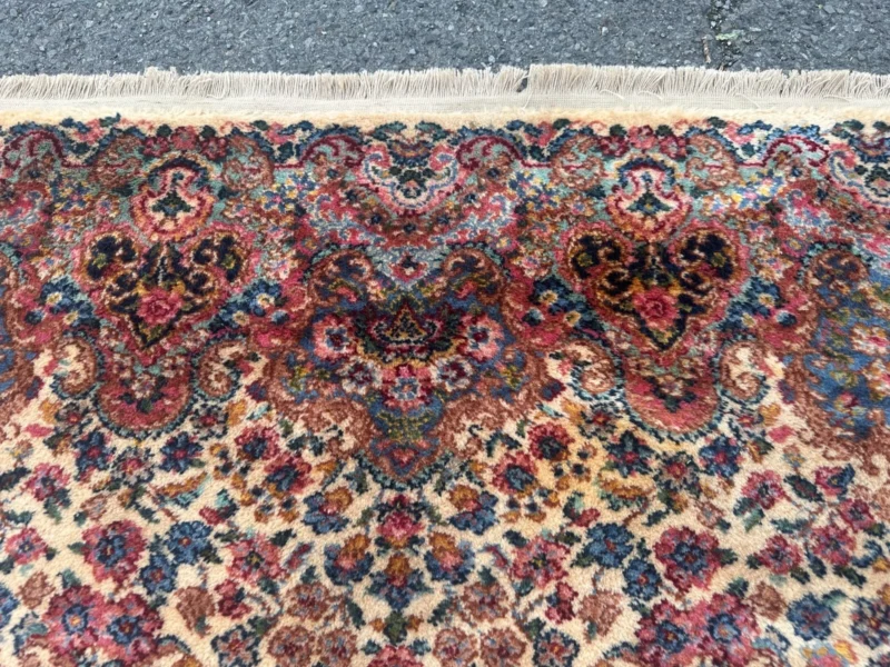 Vintage Karastan Rug - size 6'3" by 9' RR5299 - Image 21