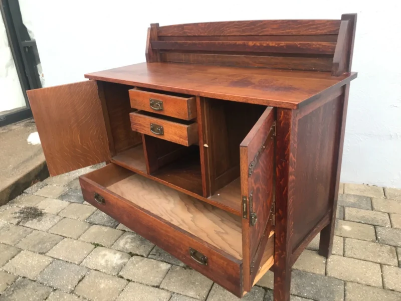 Antique Period L&JG Stickley model #708 Sideboard - Image 22