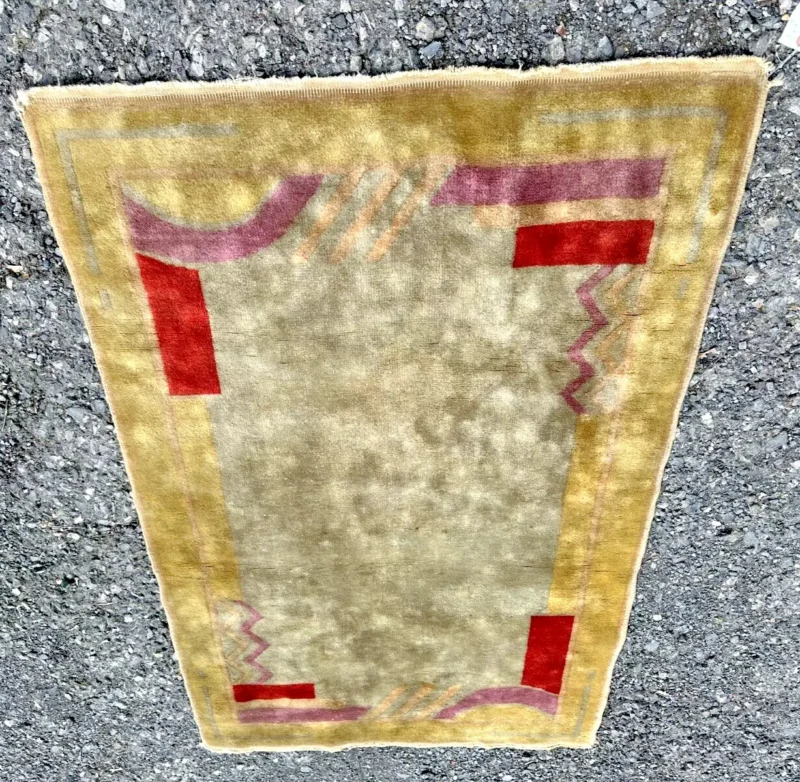 DECO design made wool pile rug in very good condition. REDUCED PRICE -  rr4722 - Image 6
