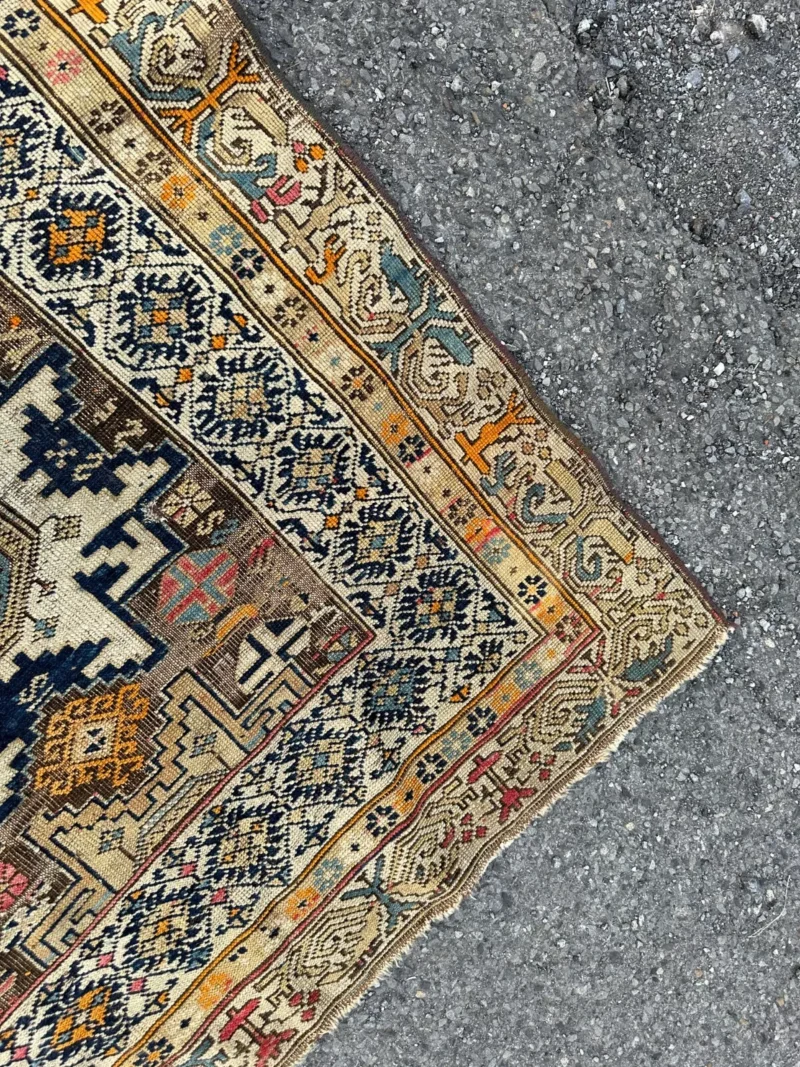 ANTIQUE Caucasian oriental rug c. 1900  4'1"x5'9" - RR4019 - Image 5