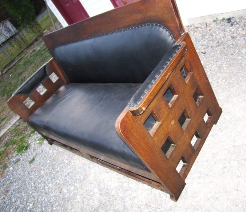 Superb Karpen  Settle w1320 - Image 15