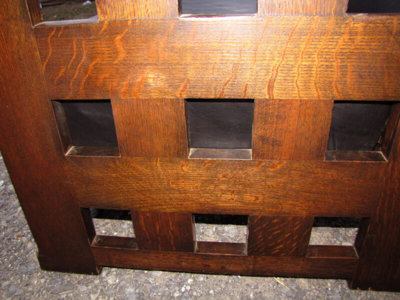 Superb Karpen  Settle w1320 - Image 9