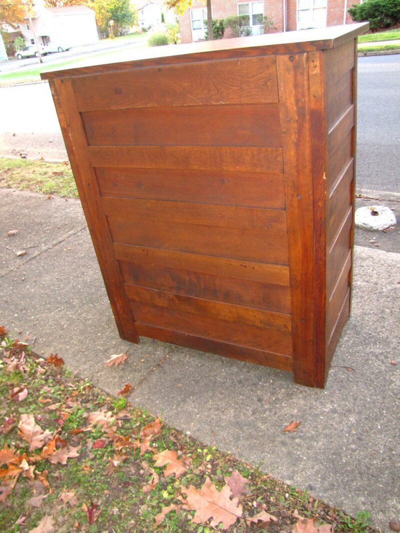 L&jG Stickley Dresser W1837 - Image 6