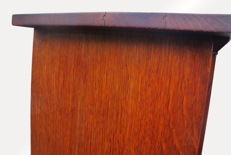 A Good Gustav Stickley two Door Bookcase with Leaded Glass w2014 - Image 21