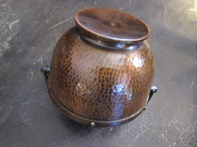 EARLY Roycroft Hammered Copper Humidor W2255 - Image 4